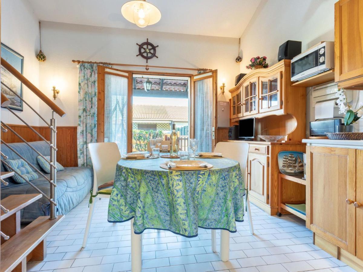 Holiday Home Le Hameau Du Port By Interhome サン・シプリアン エクステリア 写真